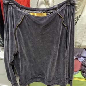 Minnie Rose off the shoulder velvet top size small